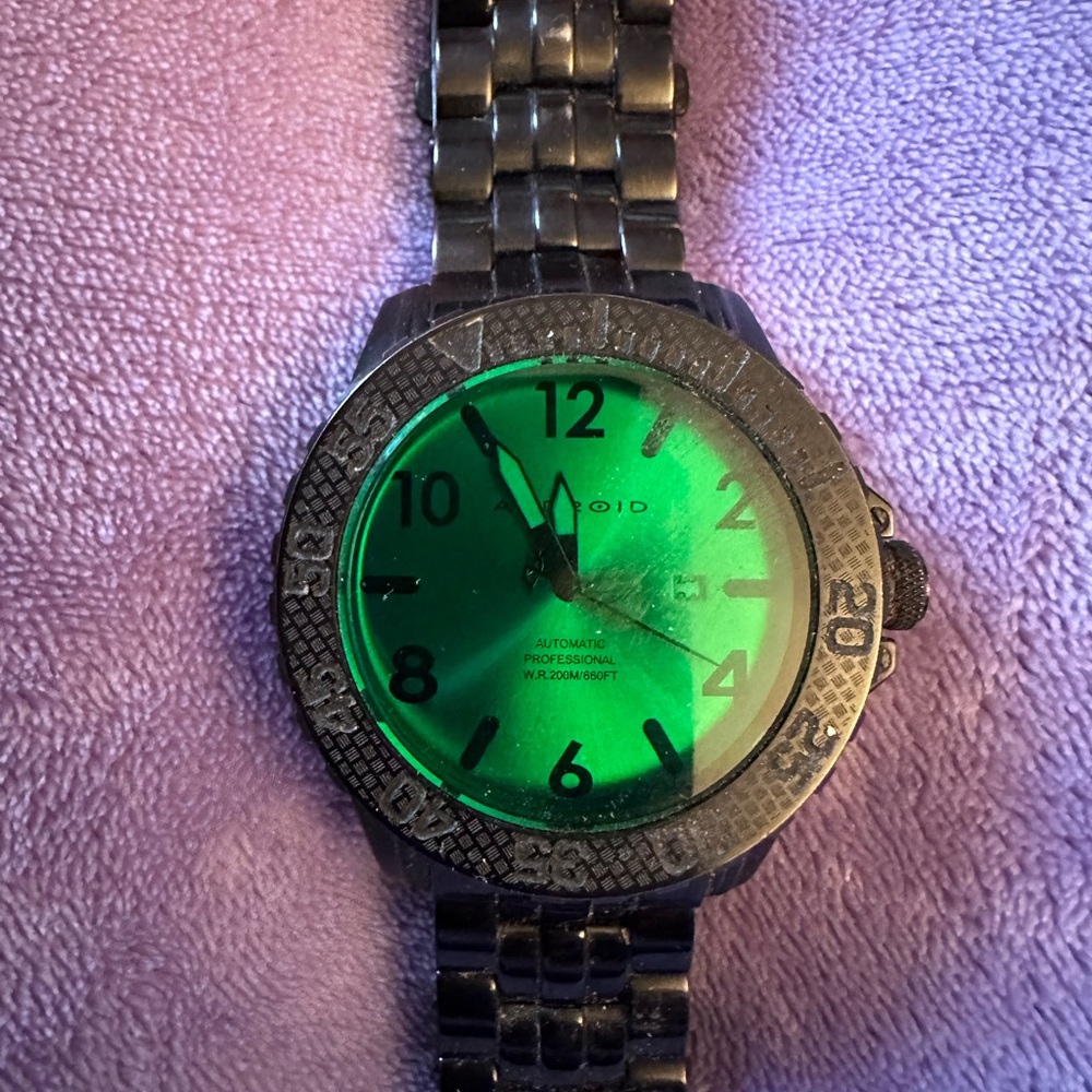 Android Limited Edition Automatic Dive Watch with Green Sunray Dial